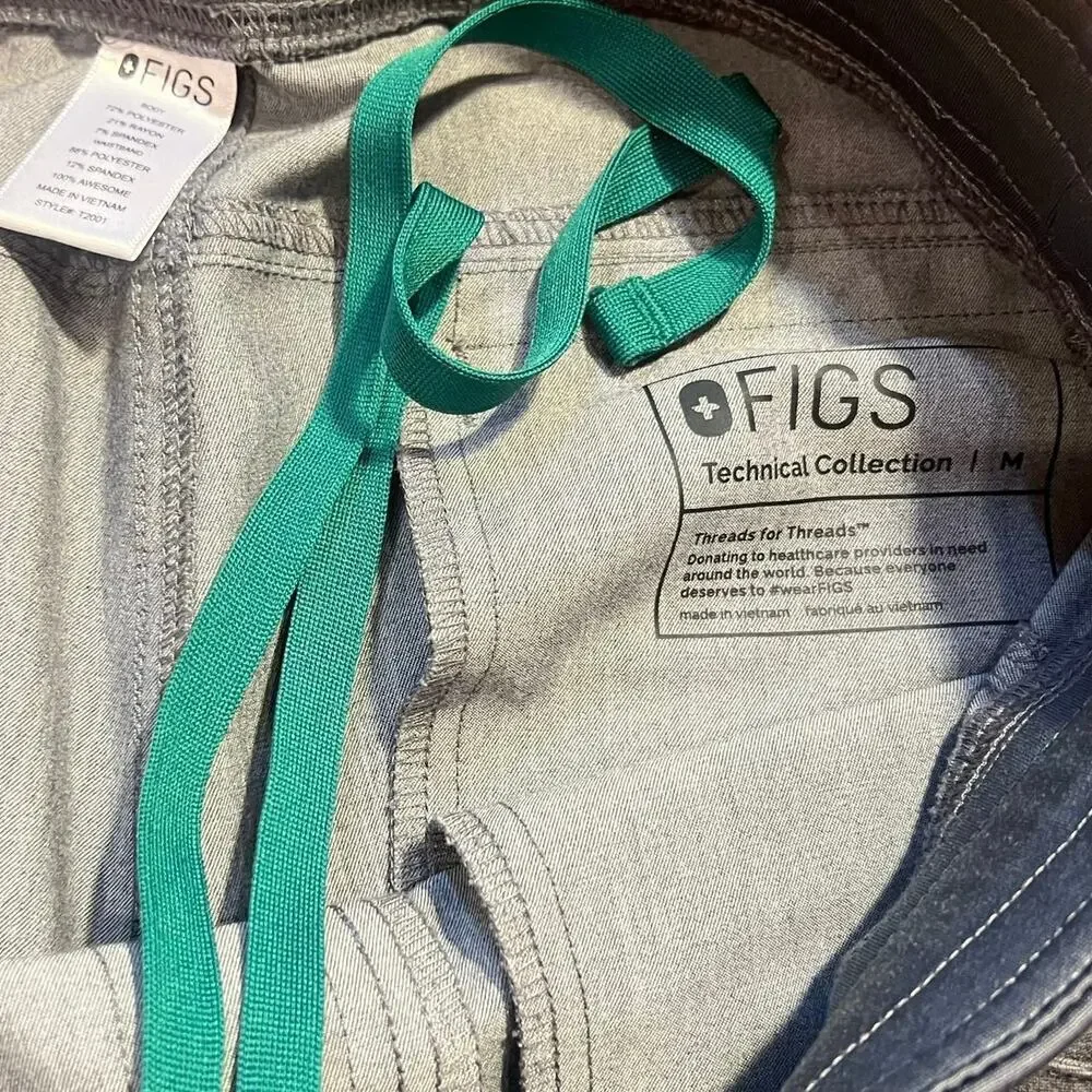 Figs Men’s Scrub Pants Size Med Graphite Cairo Pisco Axim Cargo Medical Uniform